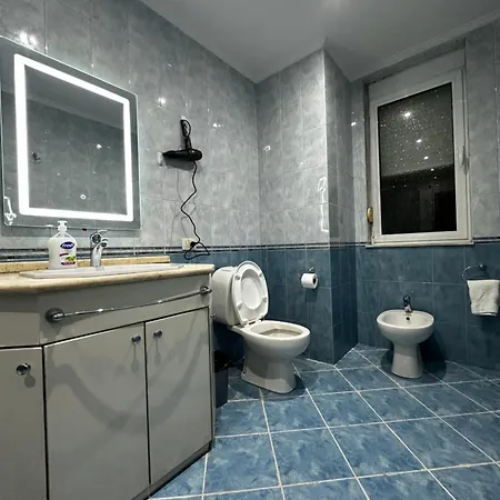 Apartment Laresol House Tirana
